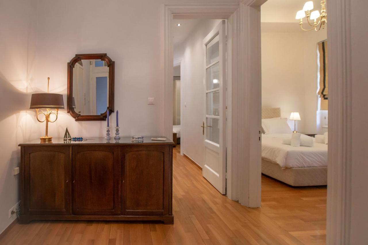 Neoclassical Apartment Close To Syntagma-Plaka By Ghh Athene Buitenkant foto