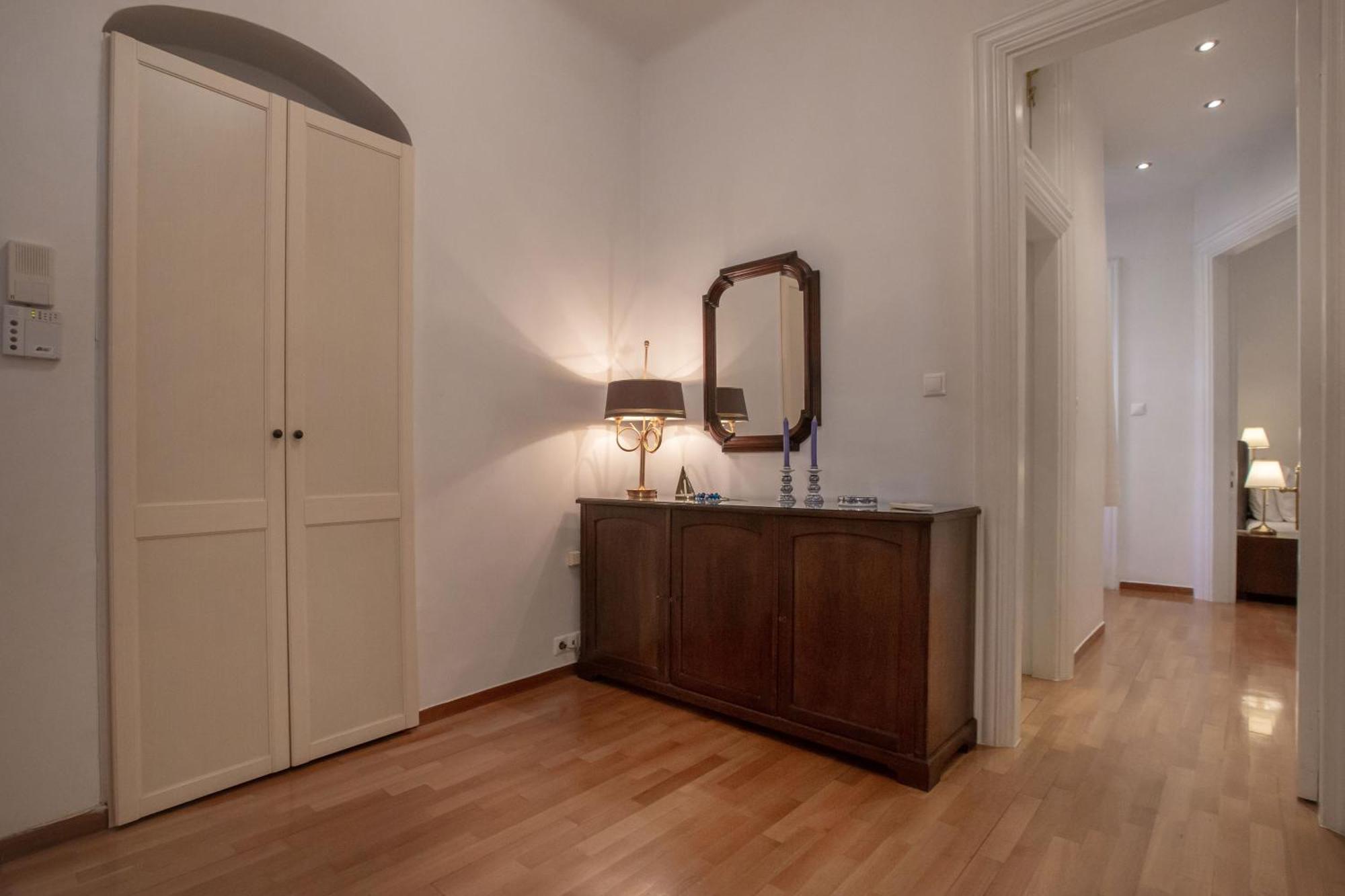 Neoclassical Apartment Close To Syntagma-Plaka By Ghh Athene Buitenkant foto